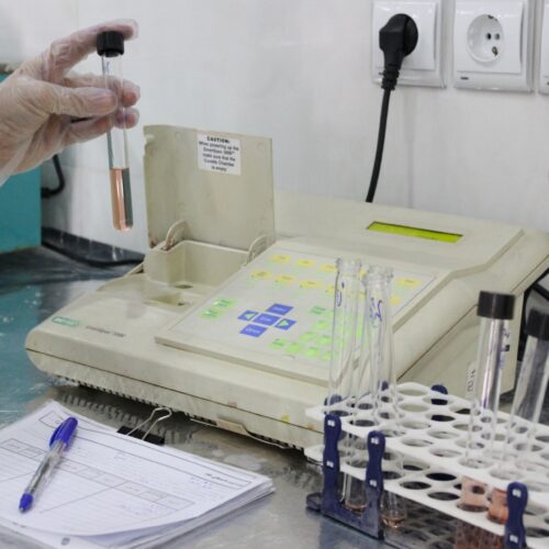 آزمایشات آب