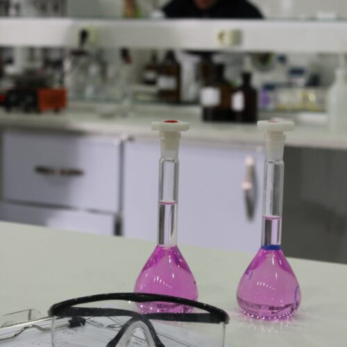 آزمون کنترل شیمیایی انواع سبزیجات خشک، تازه و منجمد